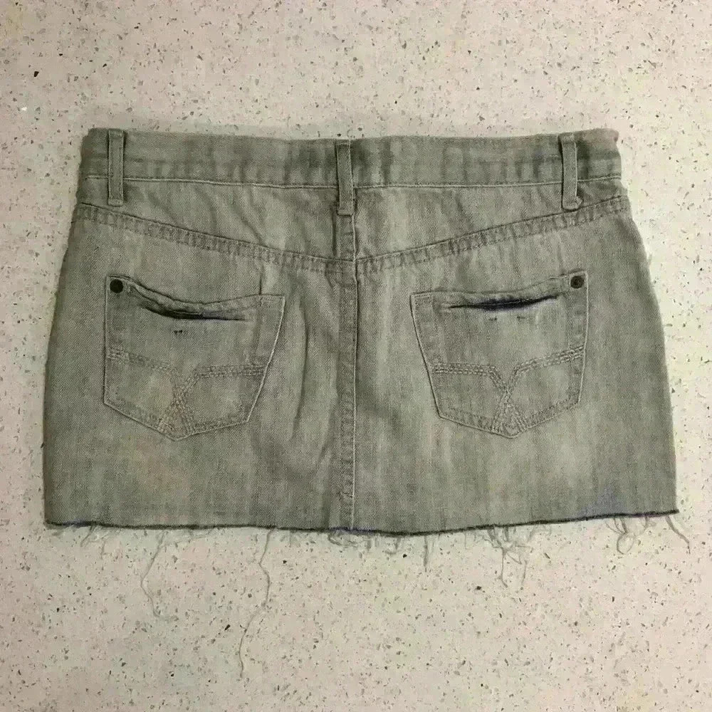 Cotton On Denim Skirt - Picture 2 of 5